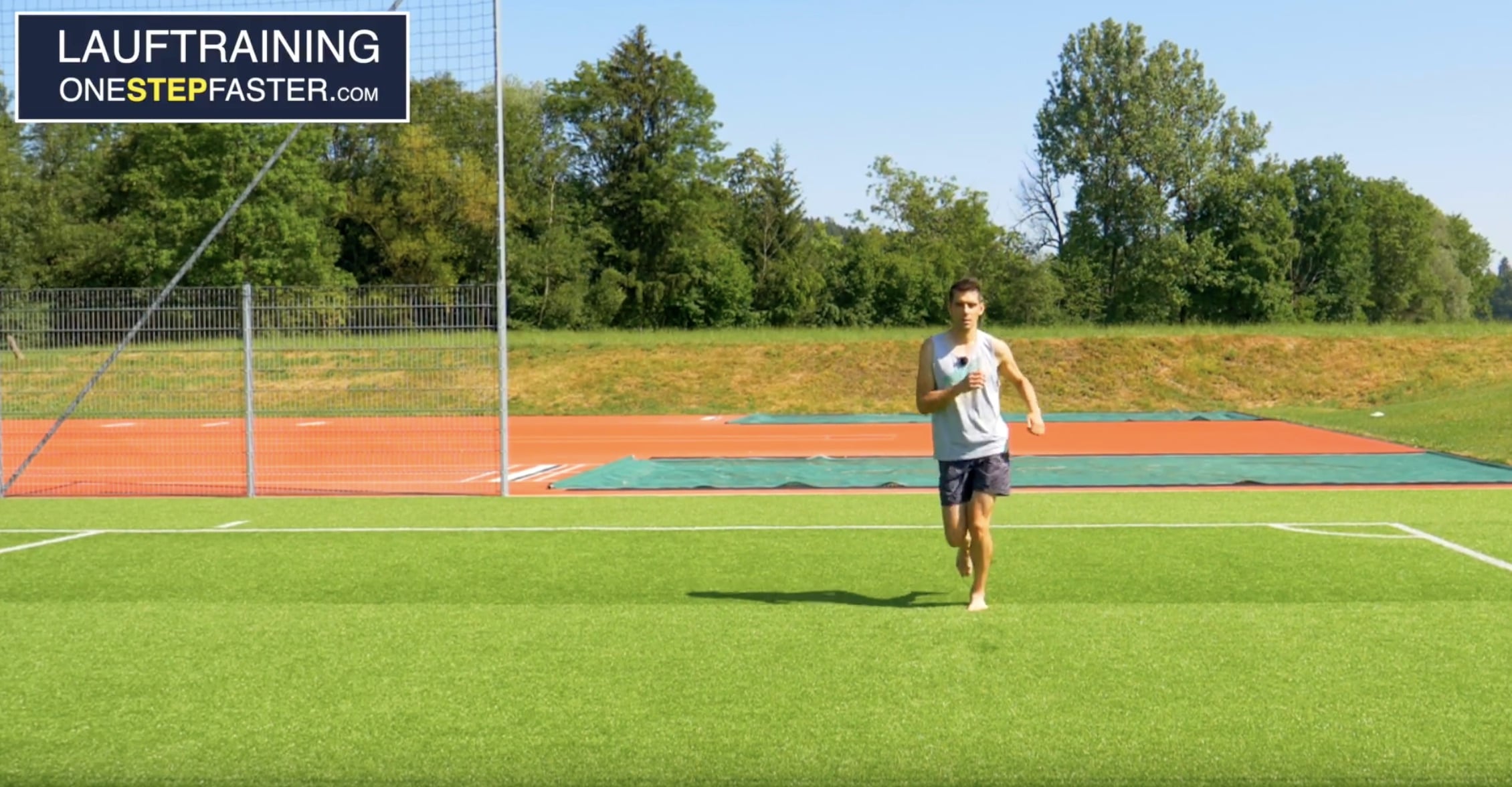 Hüfte knickt ein – zu wenig Kraft und Körperspannung beim Laufen