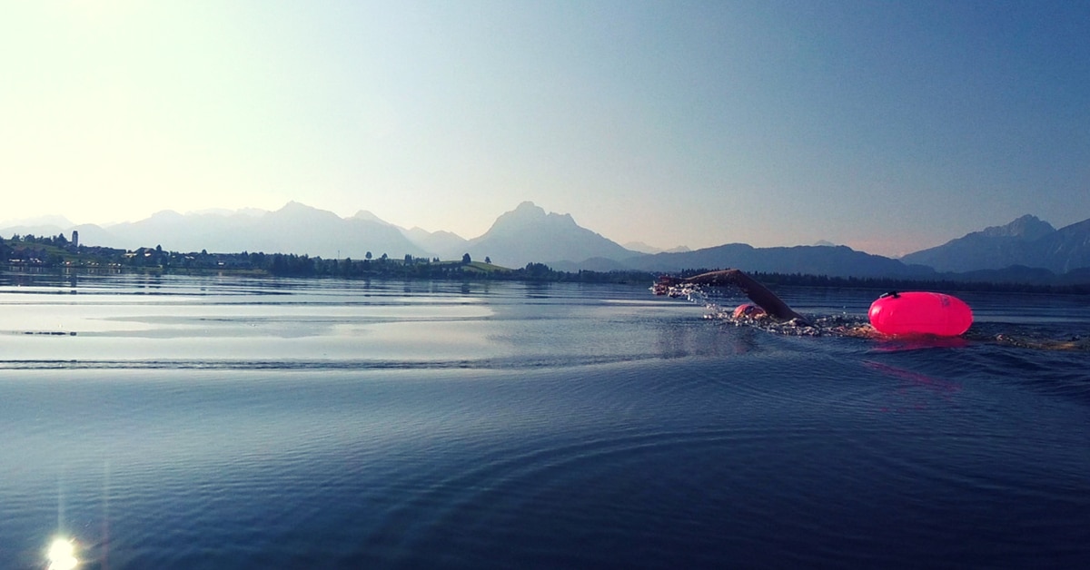 Boje zum Schwimmen für Triathlon und Freiwassertraining
